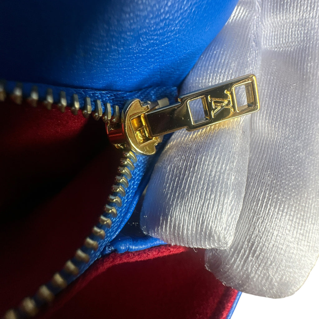 Preloved Louis Vuitton Coussin Pochette Lambskin Crossbody Bag 00212026OPUL