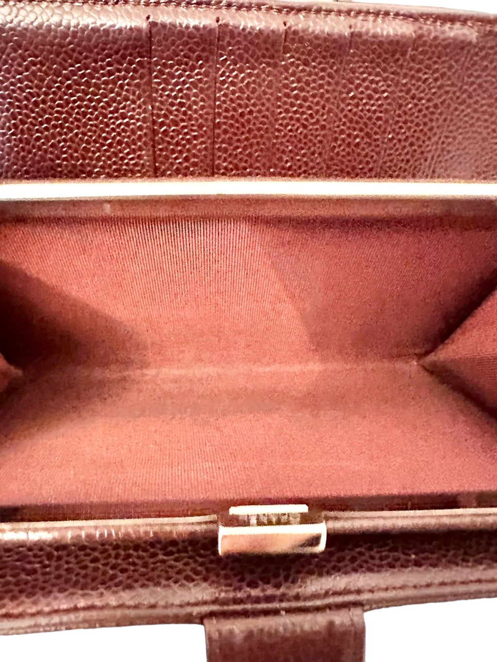 Preloved Chanel Timeless Bordeaux Caviar Bifold French Wallet 02032024OPUL