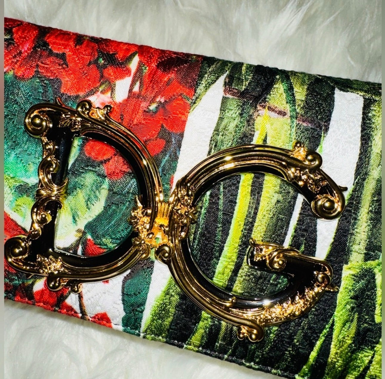 New Dolce & Gabbana Patchwork Girl’s Python Skin Convertible Crossbody (Full Set) 00672024OPUL