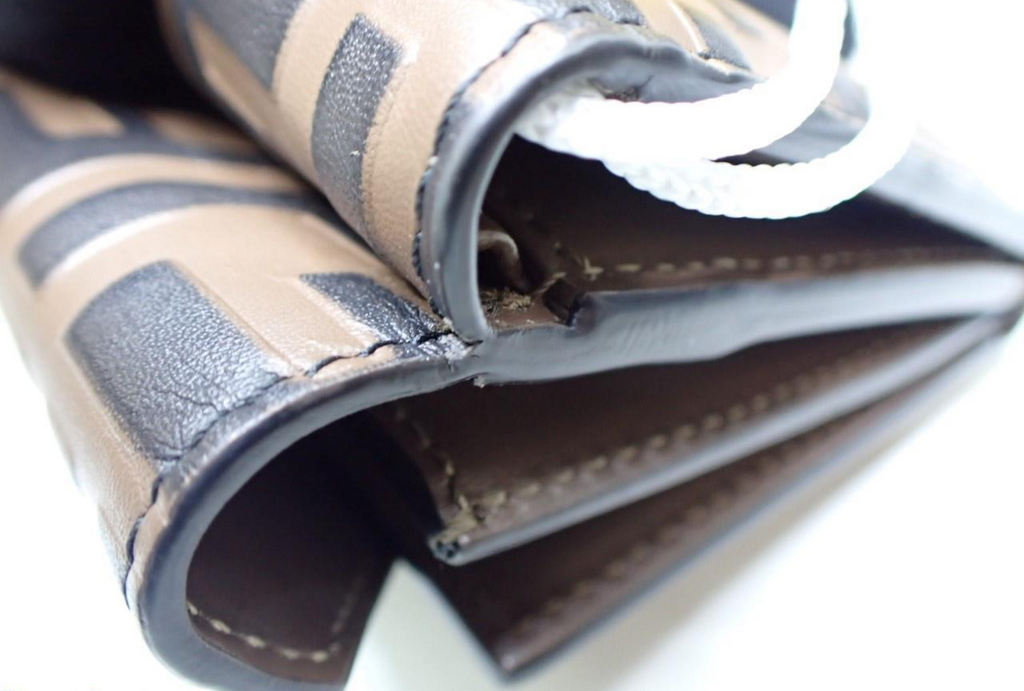 Fendi FF Diamiand Geometric Trifold Wallet 00212025OPUL