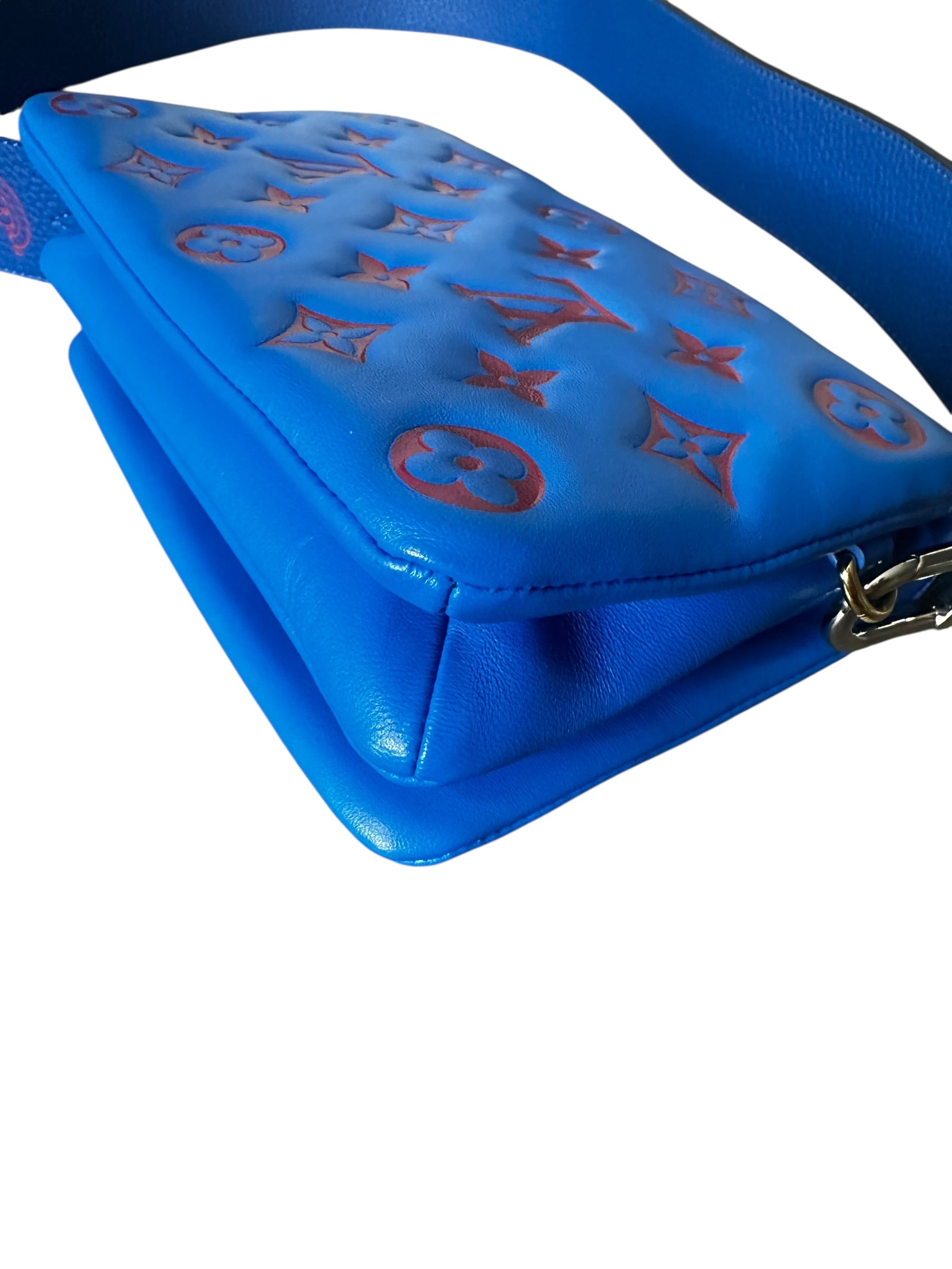 Preloved Louis Vuitton Coussin Pochette Lambskin Crossbody Bag 00212026OPUL