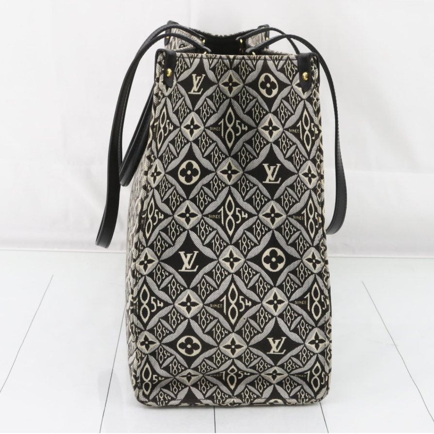 Preloved Louis Vuitton Since 1854 Canvas On The Go GM Monogram 00222025OPUL