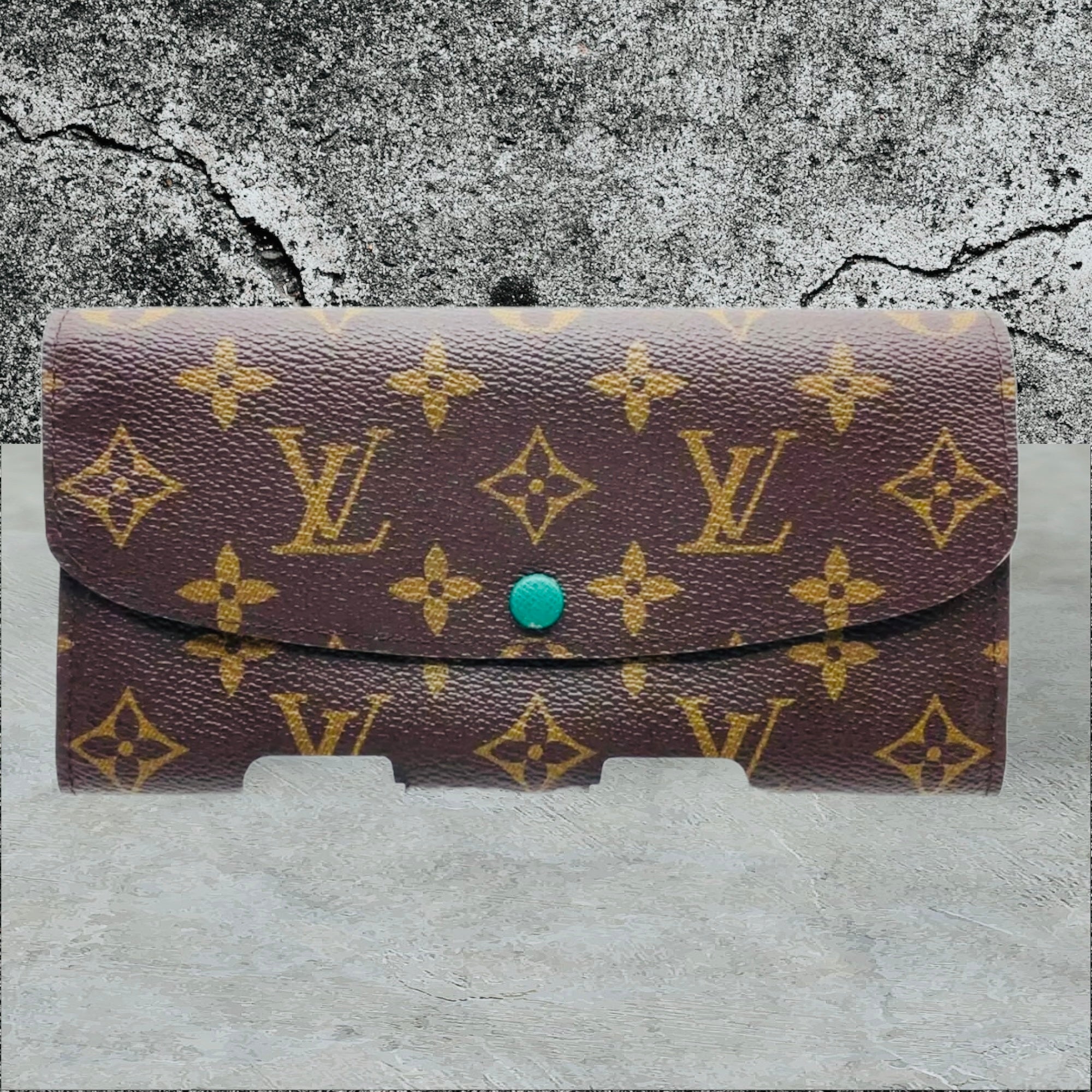 Preloved Louis Vuitton Monogram Portefeulle Emily Green with Box 01682024OPUL
