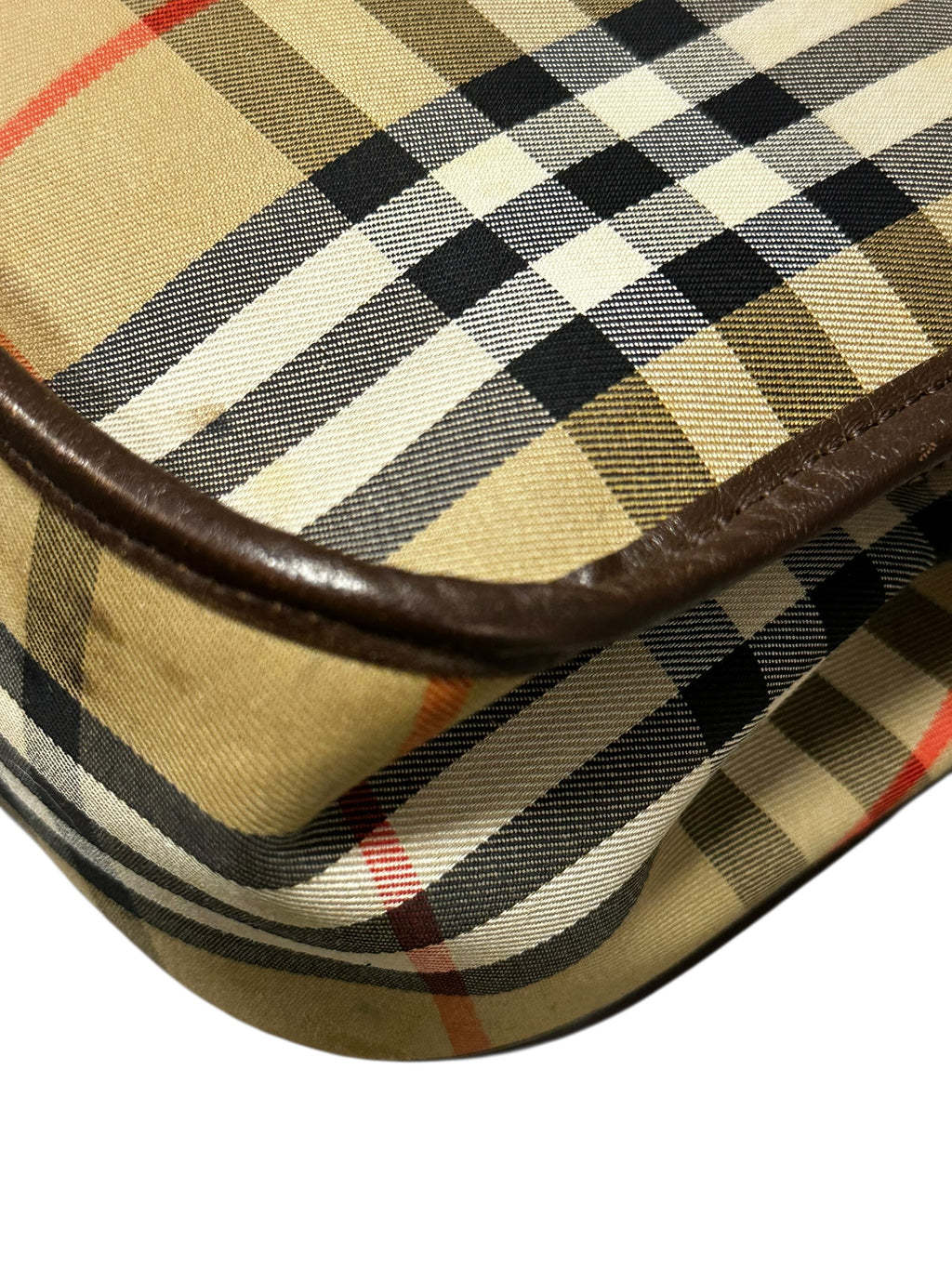 Preloved Burberry Nova Messenger Bag 00092026OPUL