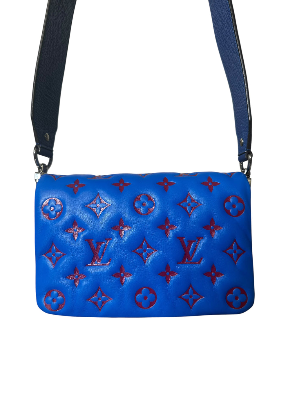 Preloved Louis Vuitton Coussin Pochette Lambskin Crossbody Bag 00212026OPUL