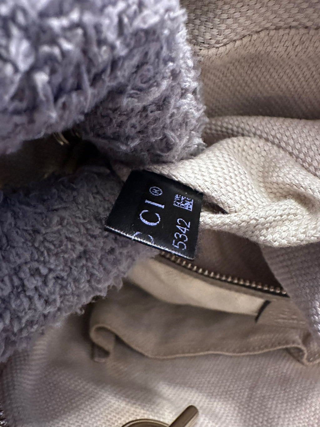 Preloved Gucci GG Soho Interlocking Logo (00062025OP)