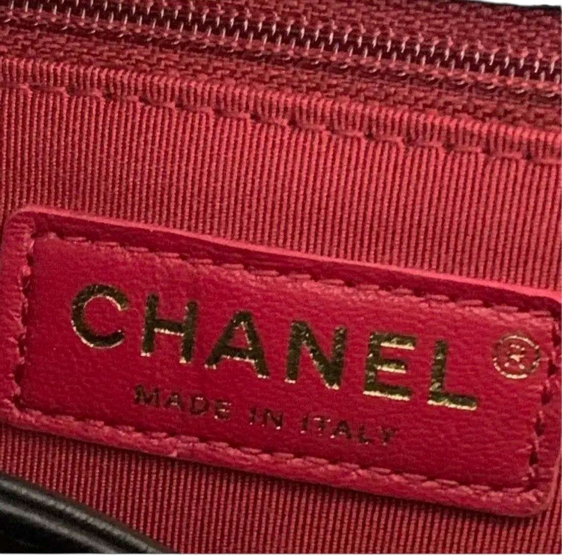 Preloved Chanel CC Gabrielle in Lambskin Leather Medium 00552025OPUL