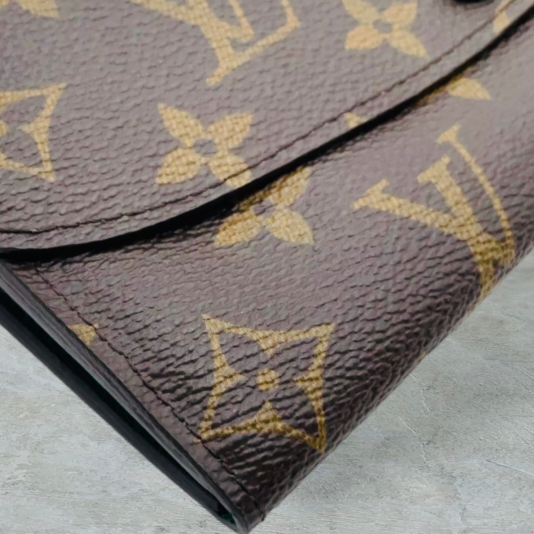 Preloved Louis Vuitton Monogram Portefeulle Emily Green with Box 01682024OPUL