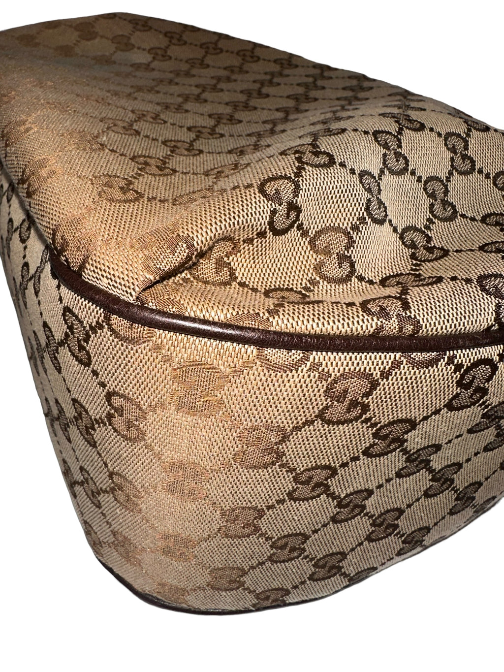 Preloved Gucci GG Supreme Hobo Chain Bag 02042024OPUL