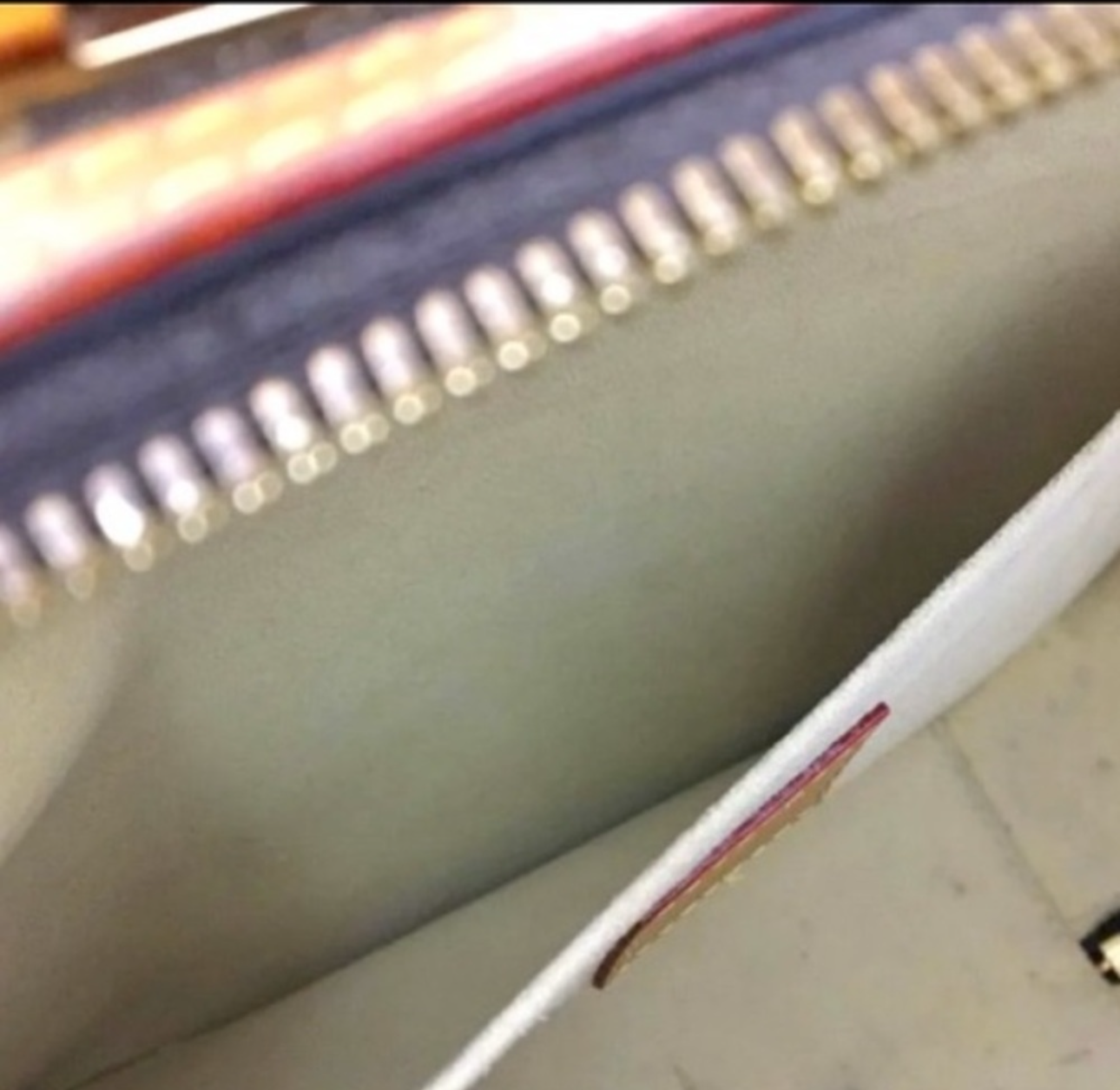 Preloved Louis Vuitton Monogram Valisette (Full Set) 00492025OPUL