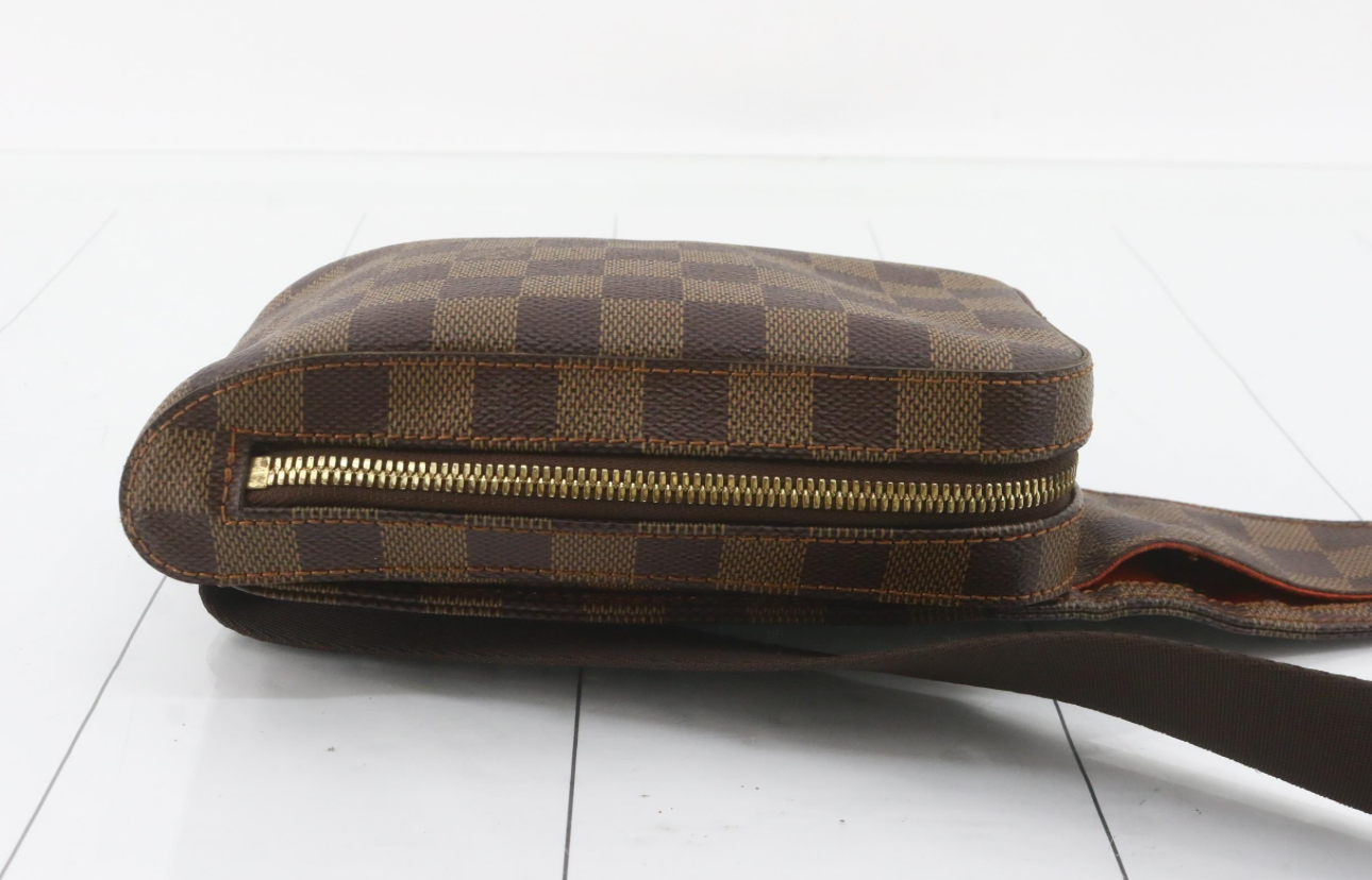 Preloved Louis Vuitton Geronimo in Damier Ebene 00302025OPUL