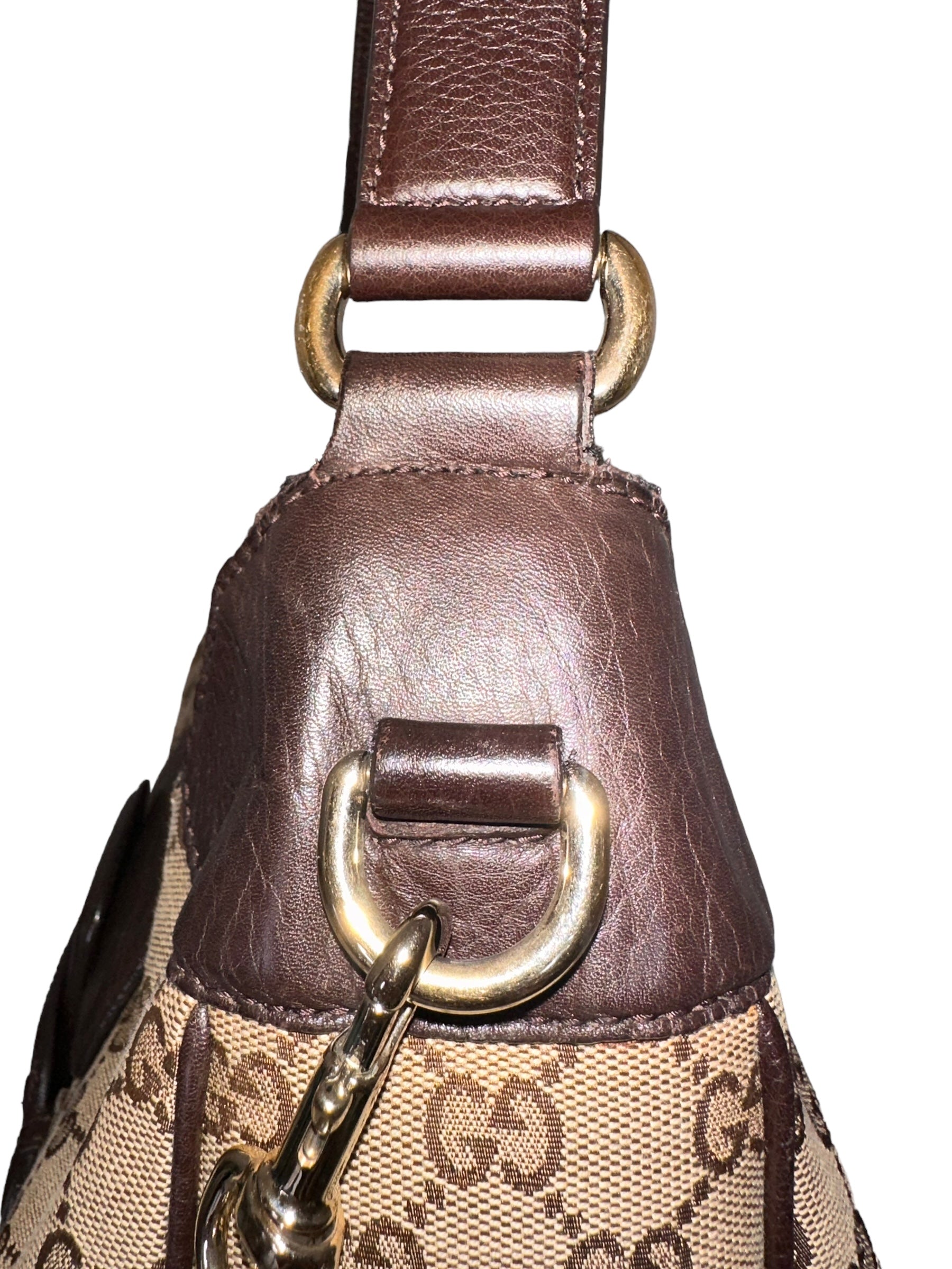 Preloved Gucci GG Supreme Hobo Chain Bag 02042024OPUL