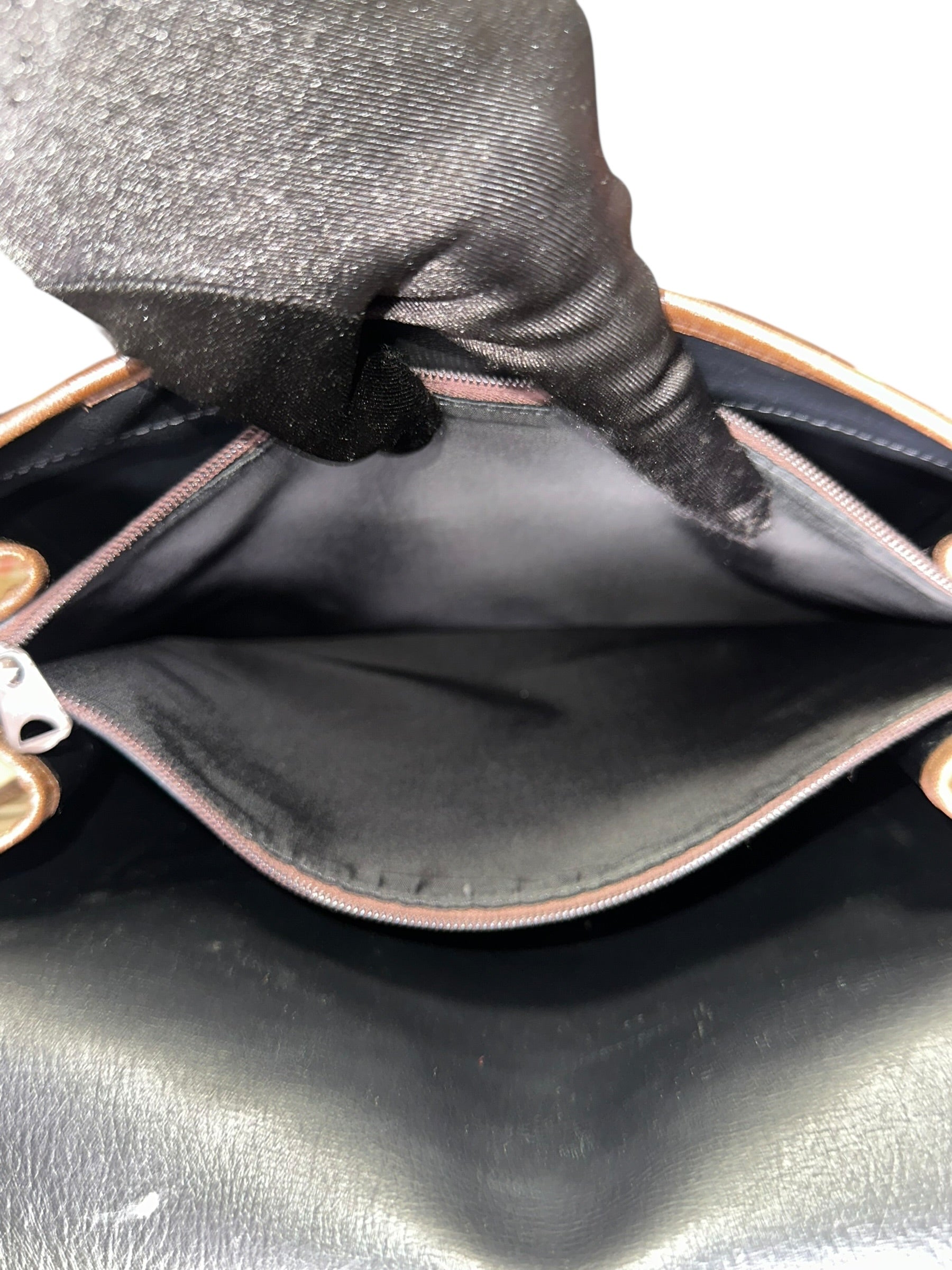 Preloved Burberry Nova Messenger Bag 00092026OPUL