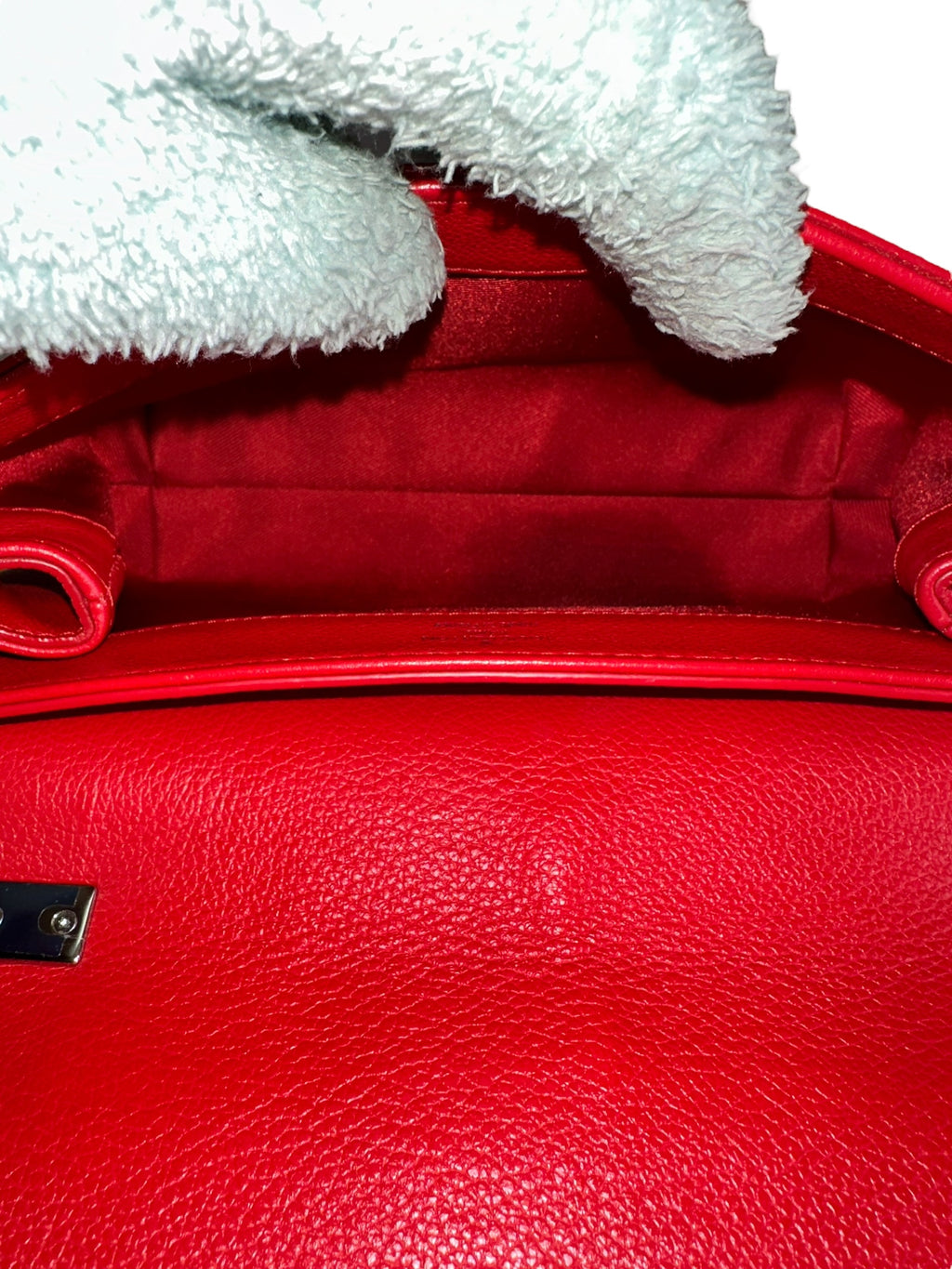 Preloved Louis Vuitton Rubis  Lock Me II BB 01482024OPUL