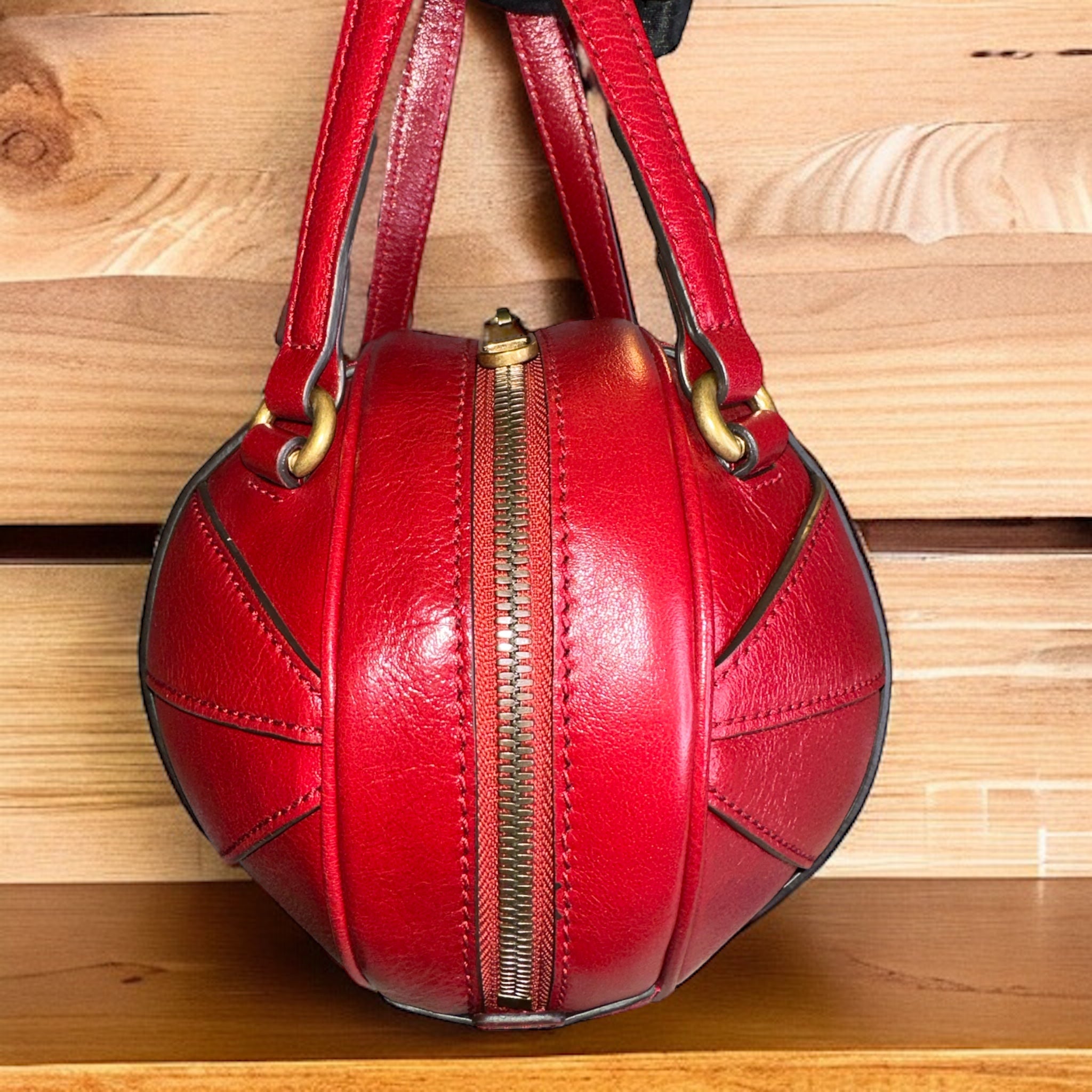 Preloved Gucci Tifosa Ball Bag 00472024OPUL